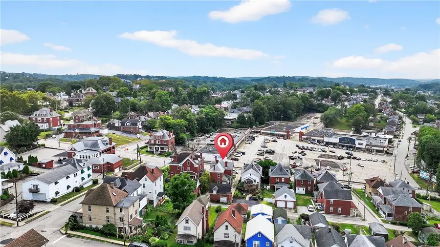 427 E Pittsburgh Street, Greensburg, PA 15601 - #2