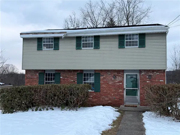 221 S Magnolia Dr, Shaler, PA 15116