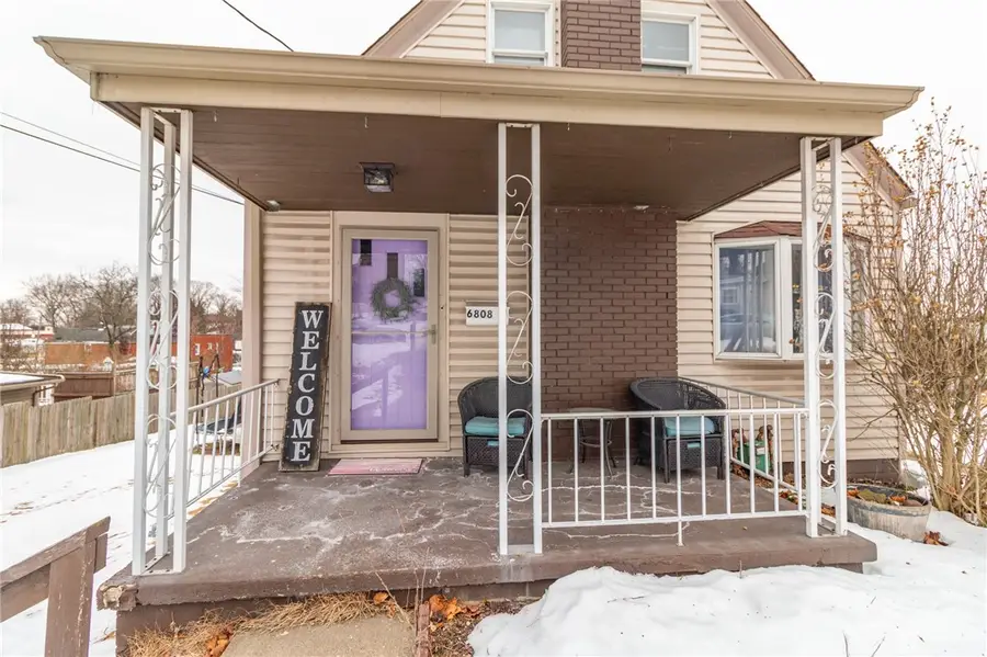 6808 Monroe Ave, West Mifflin, PA 15122 - #3