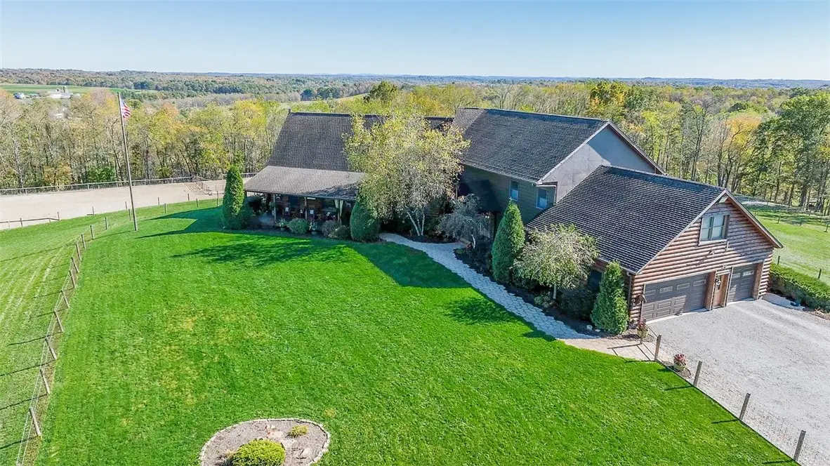 166 Mckay Rd, Clinton, PA 16056 - #1