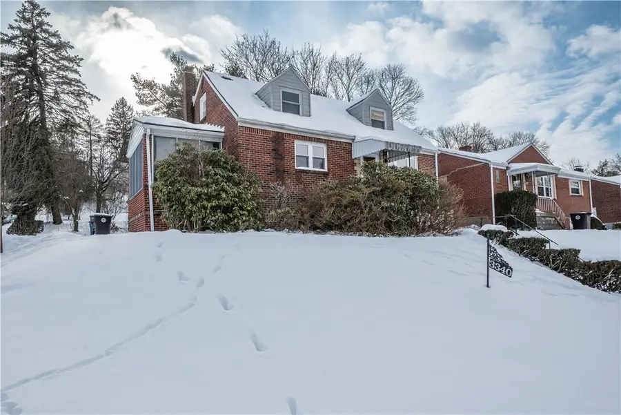 3340 Recker Dr, Baldwin, PA 15227 - #3