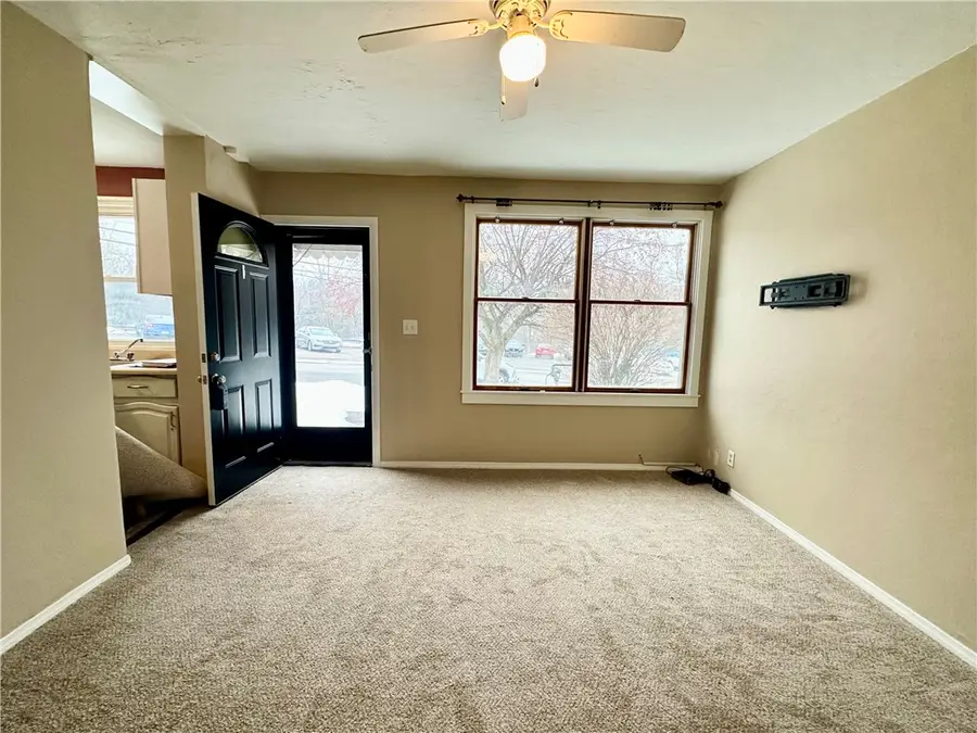 317 Mount Vernon Drive #317, Shaler, PA 15223 - #3