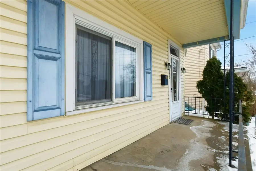 373 Copperfield Ave, Pittsburgh, PA 15210 - #3