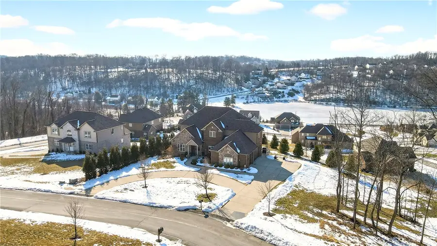 511 Saddlewood Drive, Venetia, PA 15367 - #2