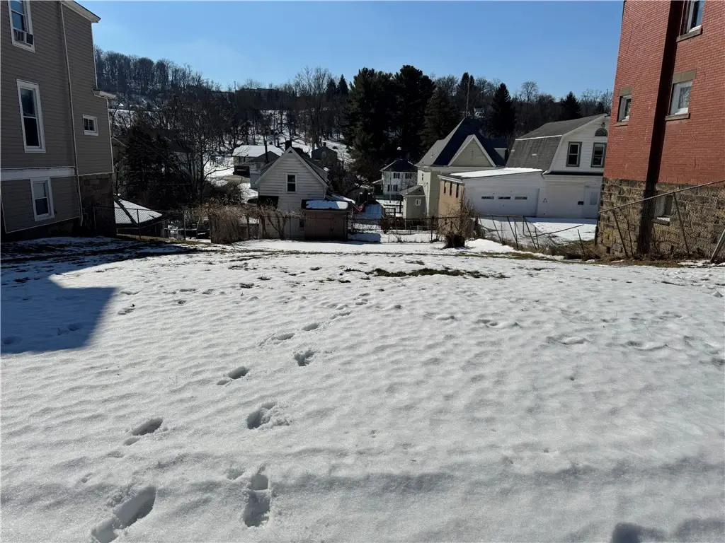 644 E Maiden Street, Washington, PA 15301 - #1