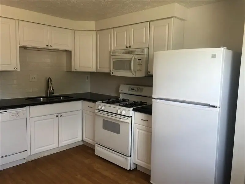 3099 Camberly Dr, Hampton, PA 15044 - #3