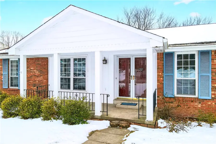 8732 Breezewood Dr, McCandless, PA 15237 - #2