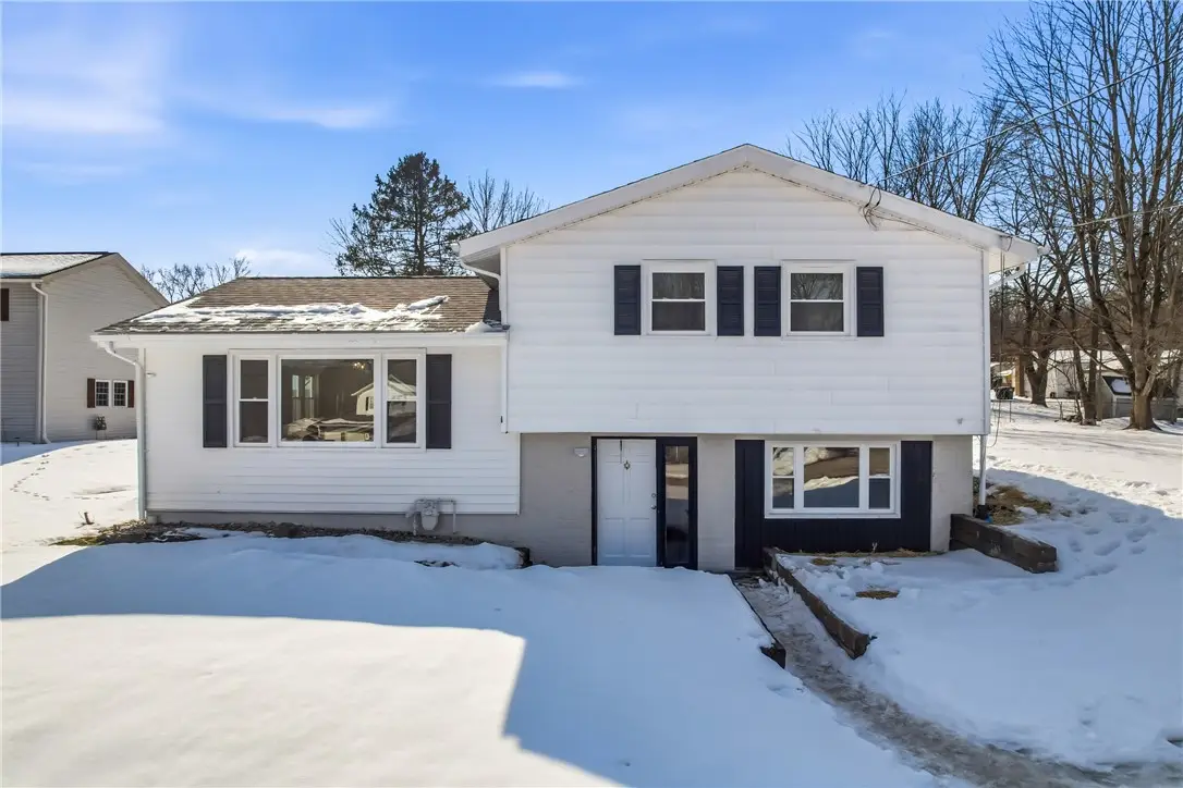 1480 George St, Hermitage, PA 16148 - #1