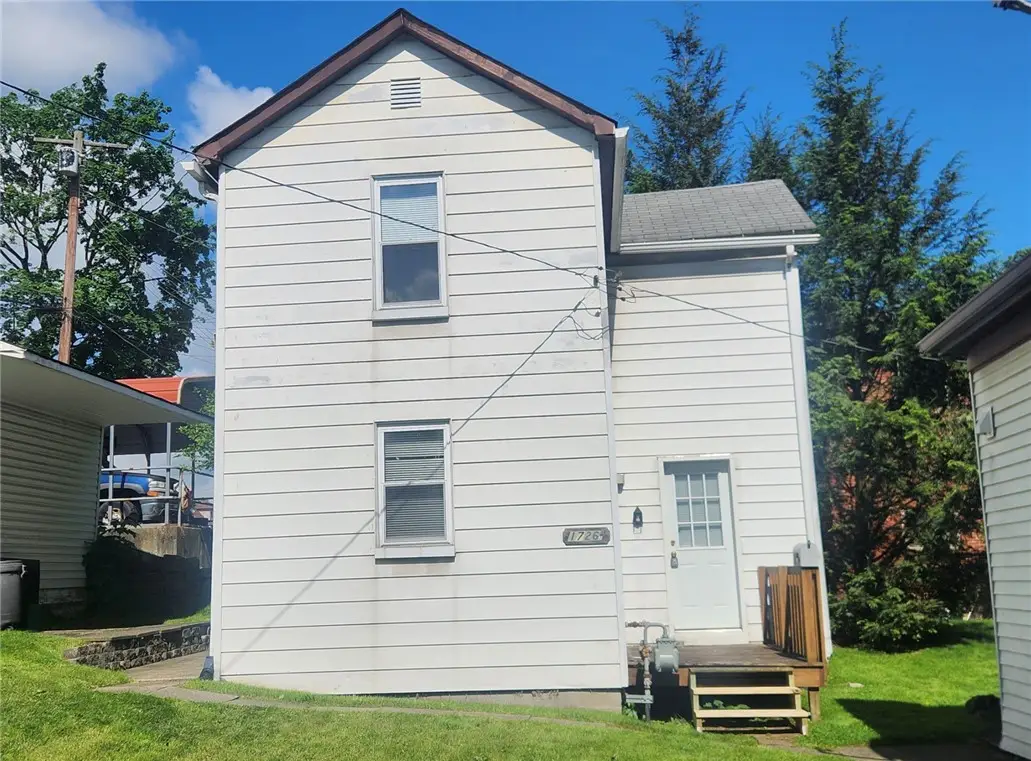 1726 Ridge Ave, Coraopolis, PA 15108 - #1