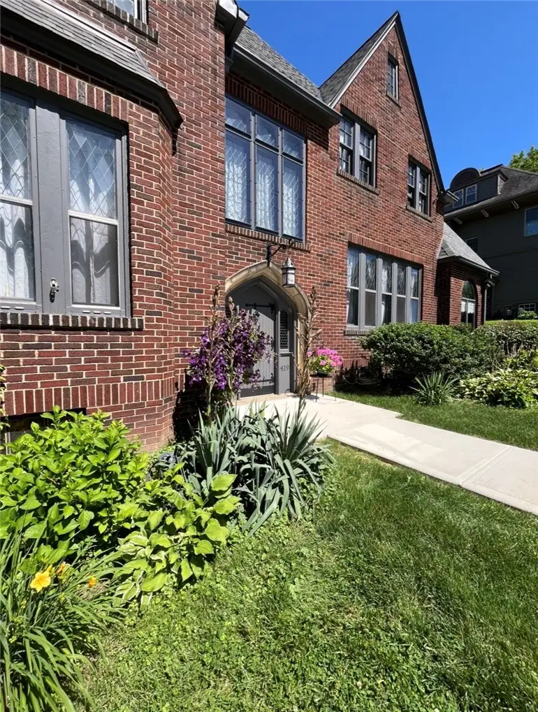 419 N Main St, Greensburg, PA 15601 - #2