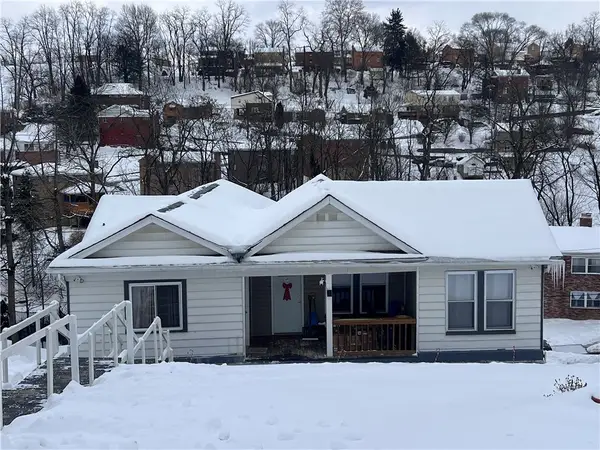 61 Pointview Rd, Brentwood, PA 15227