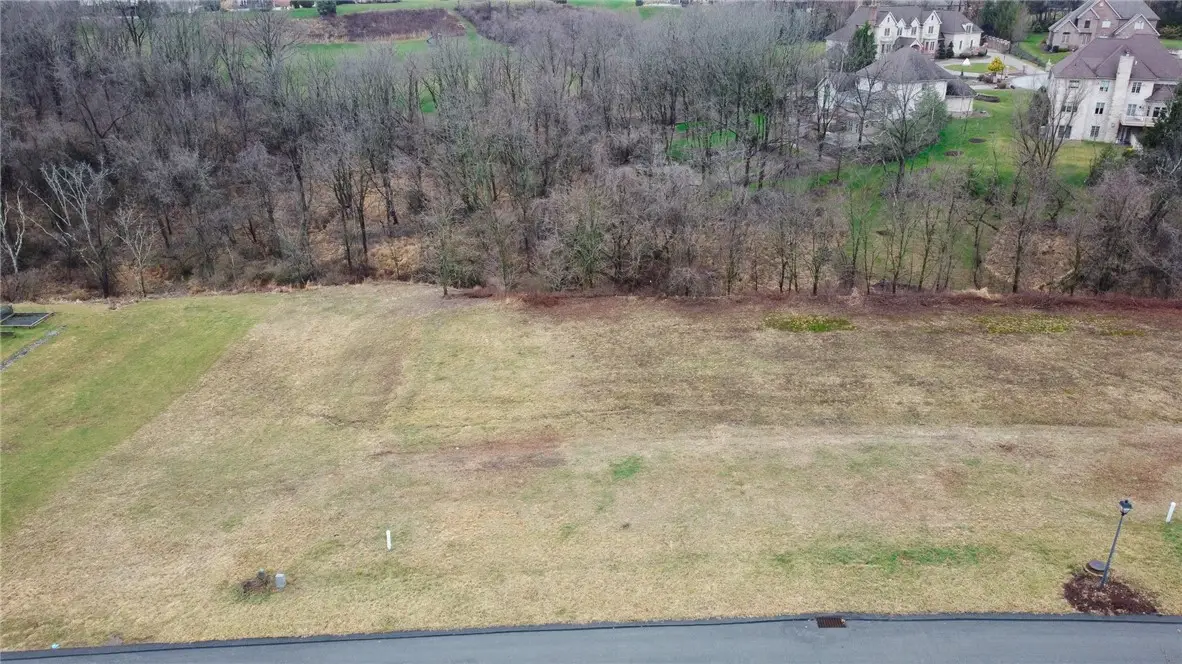 1141 Augusta Circle, Irwin, PA 15642 - #1