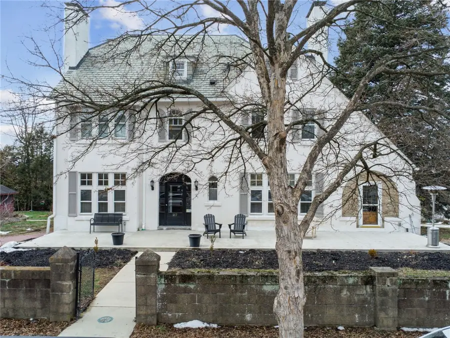 217 N Fairfield Street, Ligonier, PA 15658 - #2