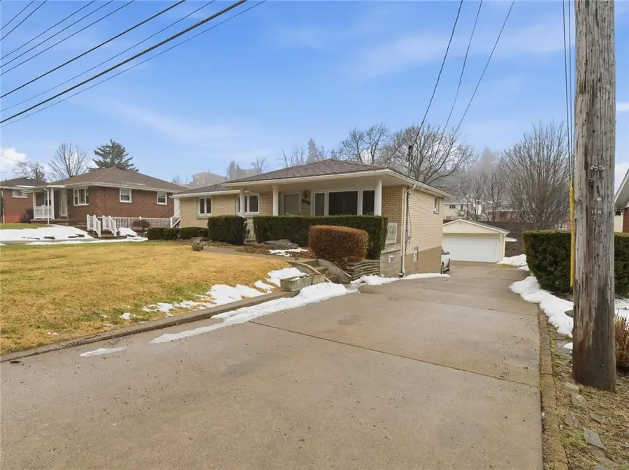 1212 State Rd, Monessen, PA 15062 - #2