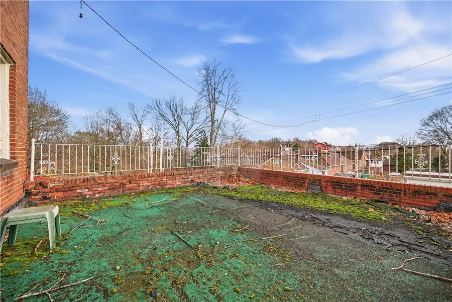 6031 Bunkerhill Street, Pittsburgh, PA 15206 - #3