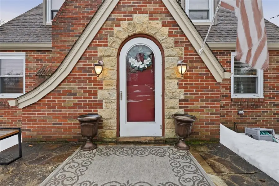 109 Church Lane, Pittsburgh, PA 15238 - #2