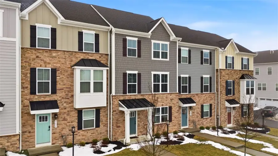 4604 Spruce Rd, Hampton, PA 15044 - #3