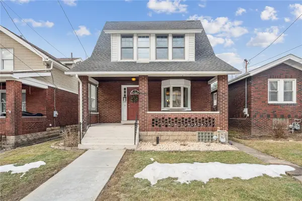 97 1st St, Trafford, PA 15085