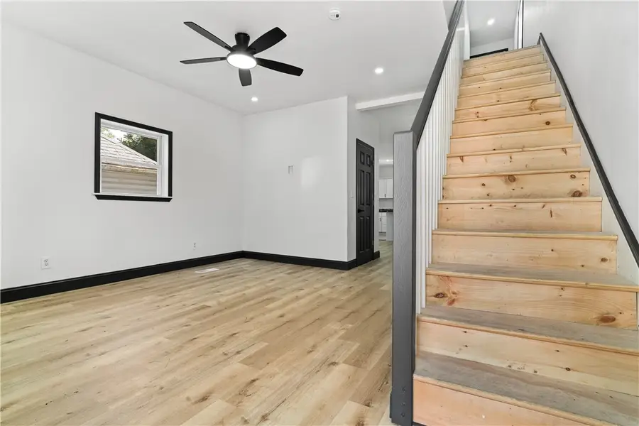 90 Woodland Ave, Washington, PA 15301 - #3