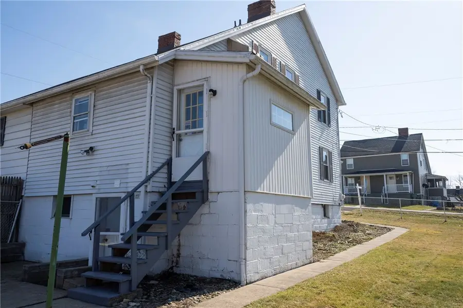 1113 B Street, Latrobe, PA 15650 - #3