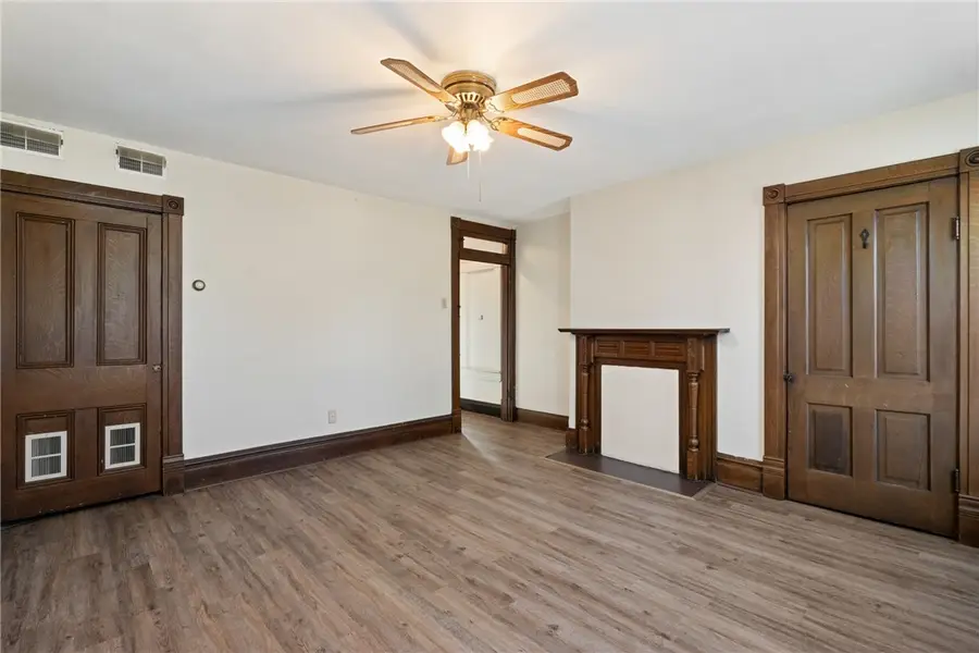 1809 Walnut St., Heidelberg, PA 15106 - #3