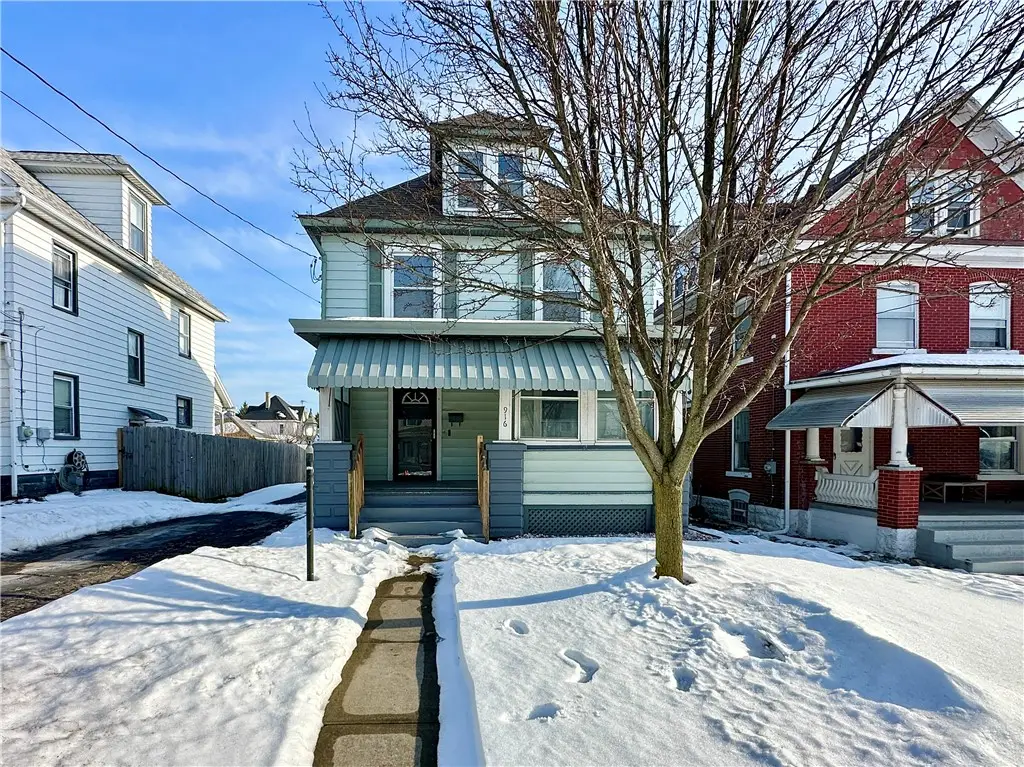 916 Beckford Street, New Castle, PA 16101 - #1