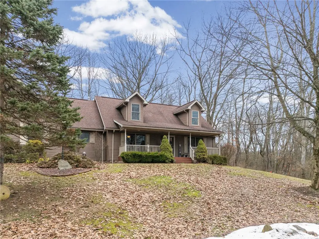 130 Crestwood, Evans City, PA 16033 - #1