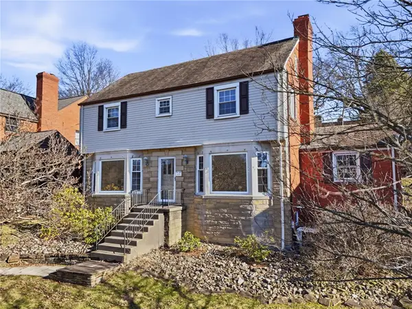 1393 Washington Rd, Mt Lebanon, PA 15228