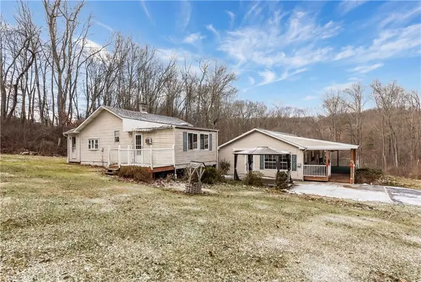 4601 Wildwood Sample Rd, Allison Park, PA 15101