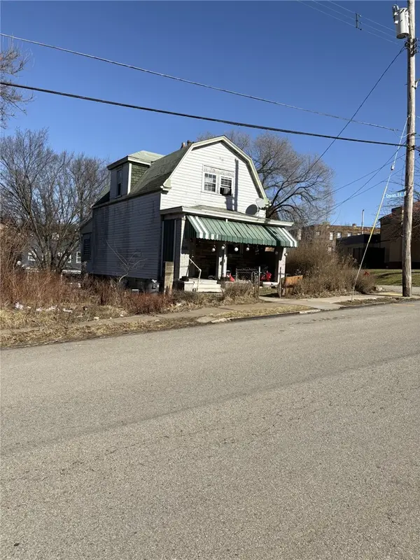 6455 Dean St, Pittsburgh, PA 15206