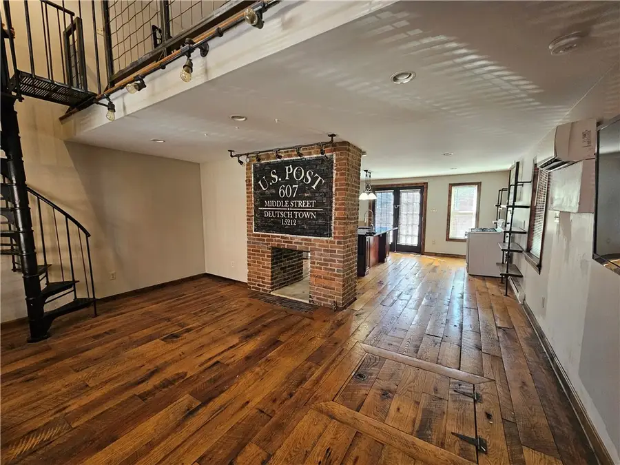 607 Middle St, Pittsburgh, PA 15212 - #3