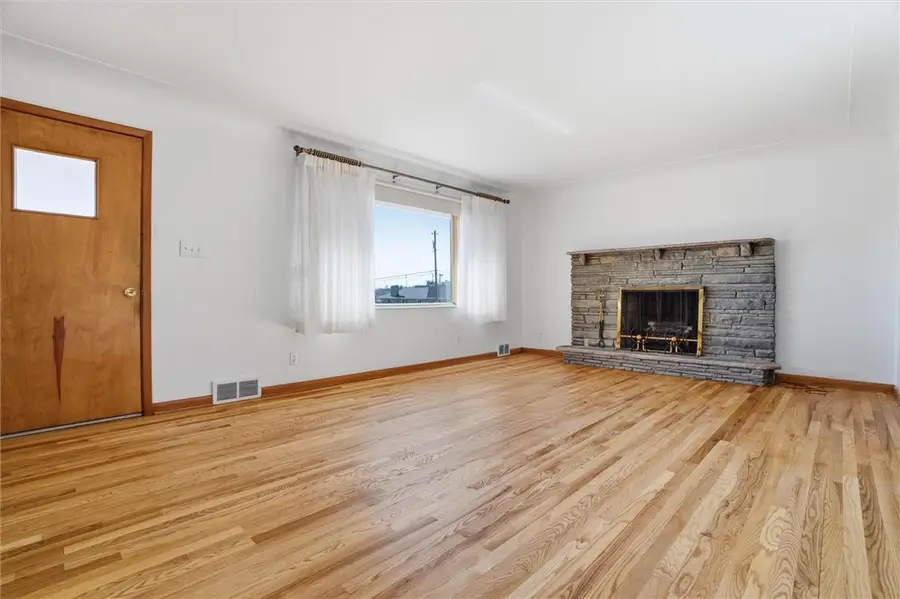 351 Ridge Ave, Monessen, PA 15062 - #3