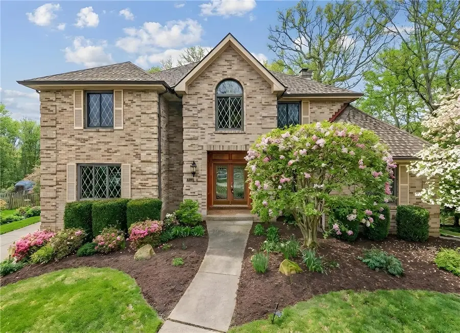 10484 Olde Villa Dr, McCandless, PA 15044 - #2