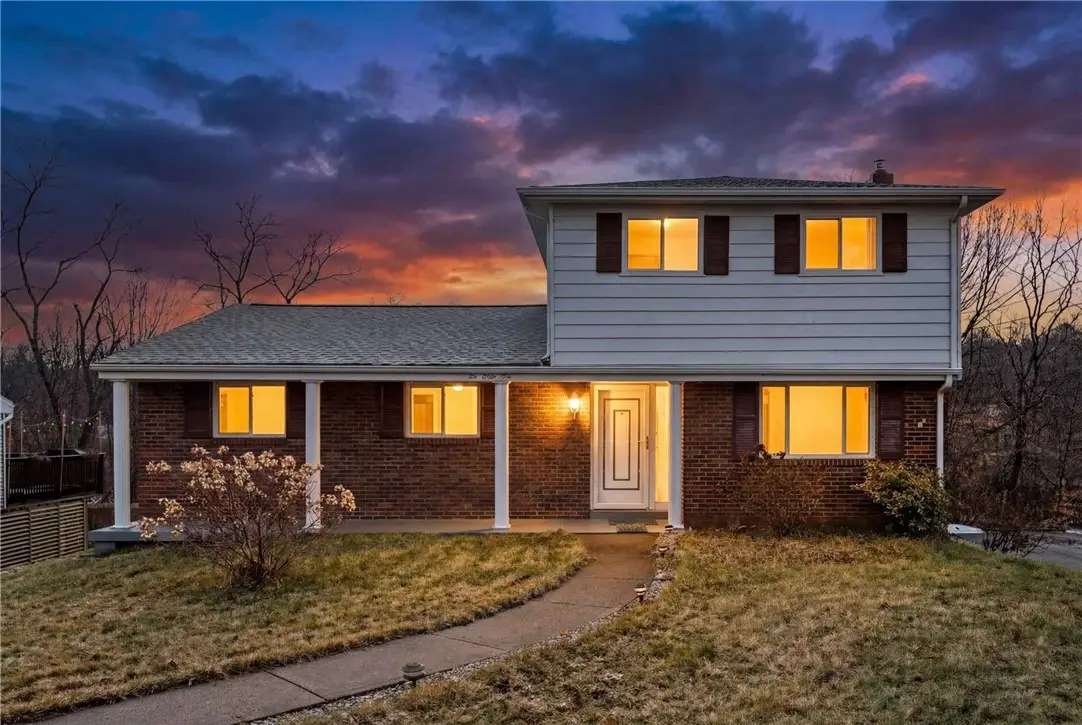 1045 Fiddleback Dr, McKees Rocks, PA 15136 - #1