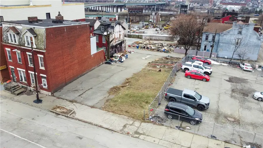 2106 5th Ave, Pittsburgh, PA 15219 - #2