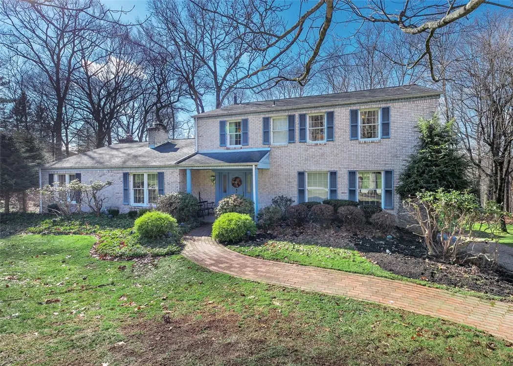 4115 Dundee Dr, Murrysville, PA 15668 - #1