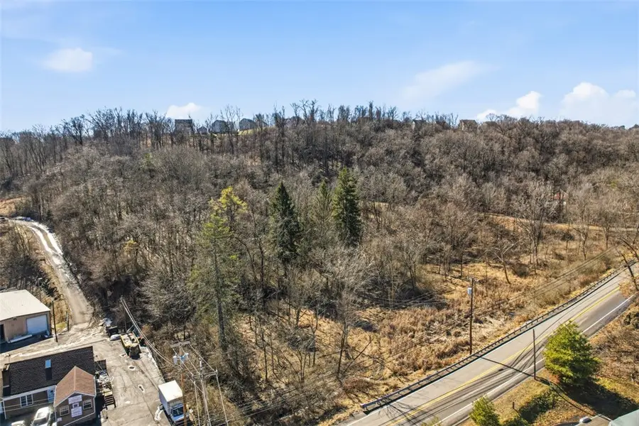 1103 Mount Nebo Rd, Pittsburgh, PA 15237 - #2