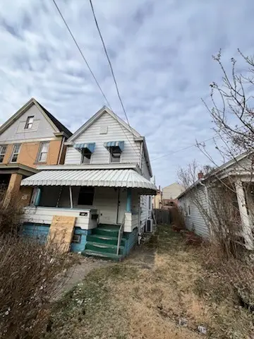 1122 Race St, McKees Rocks, PA 15136 - #1