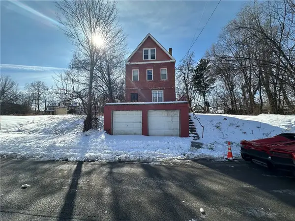 7024 Hermitage St, Pittsburgh, PA 15208