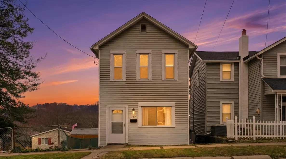 753 6th St, Oakmont, PA 15139 - #1