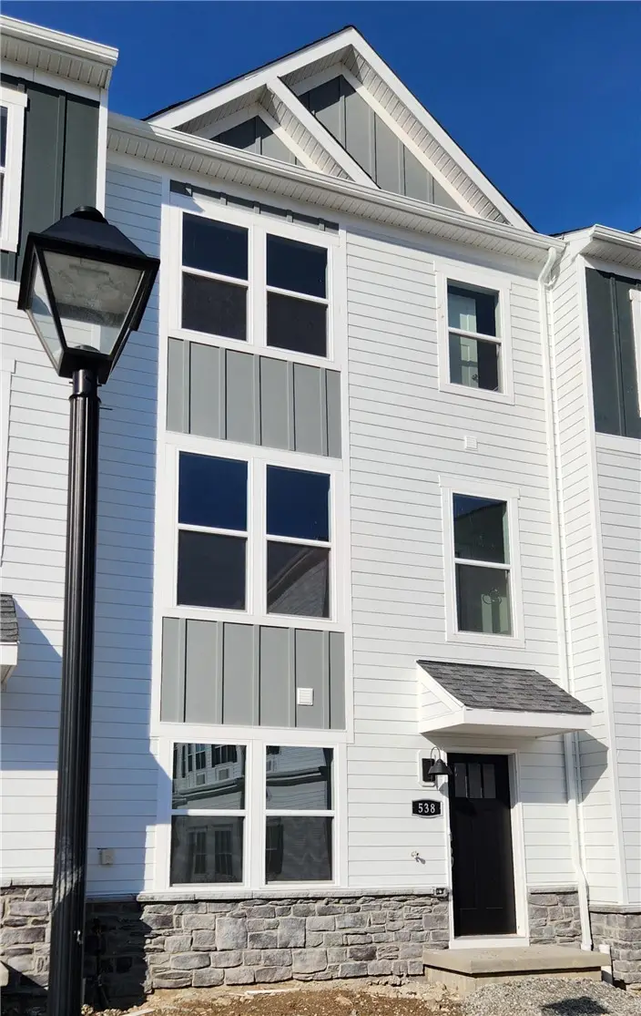 538 Cooper Street, Pittsburgh, PA 15090 - #1