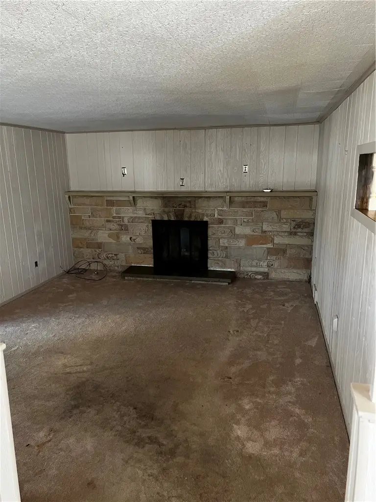 503 E Hazelcroft Ave, New Castle, PA 16105 - #3