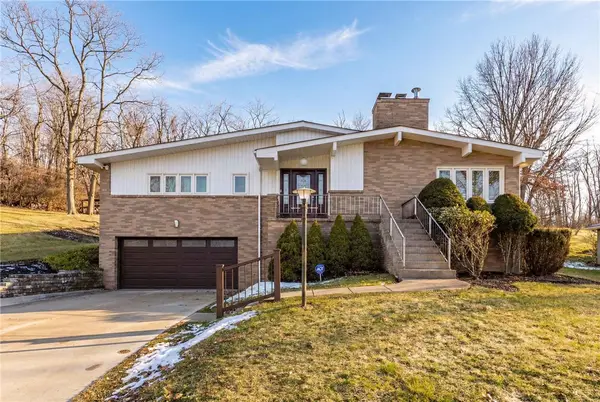 5613 Aiken Rd, Robinson Twp, PA 15136