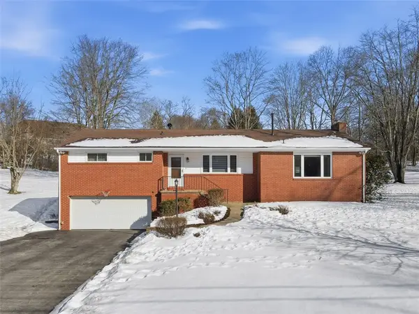 2548 Aldon Dr, Franklin Park, PA 15143