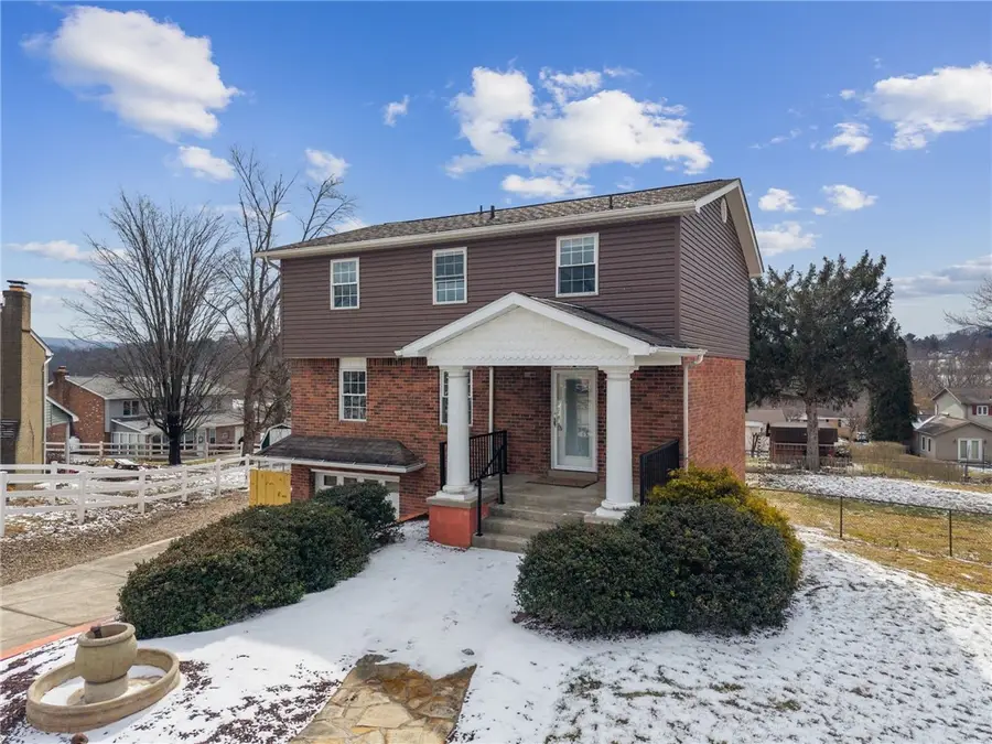 6 Adams Fisher Ct, Greensburg, PA 15601 - #2