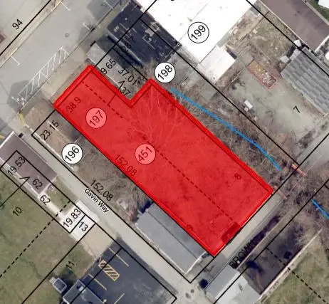 112 E 1st Ave, Derry, PA 15627 - #1