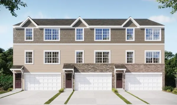 1810 Canterbury Dr #214A, Imperial, PA 15126