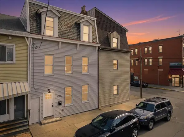 902 James St, East Allegheny, PA 15212