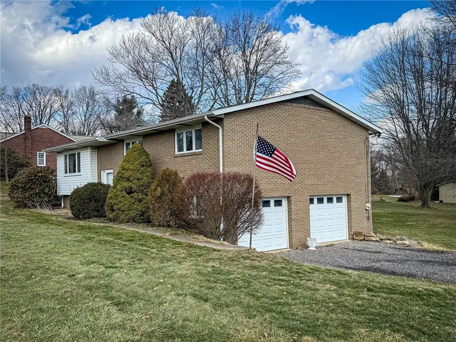 300 N Duffy Rd, Homeacre Lyndora, PA 16001 - #2