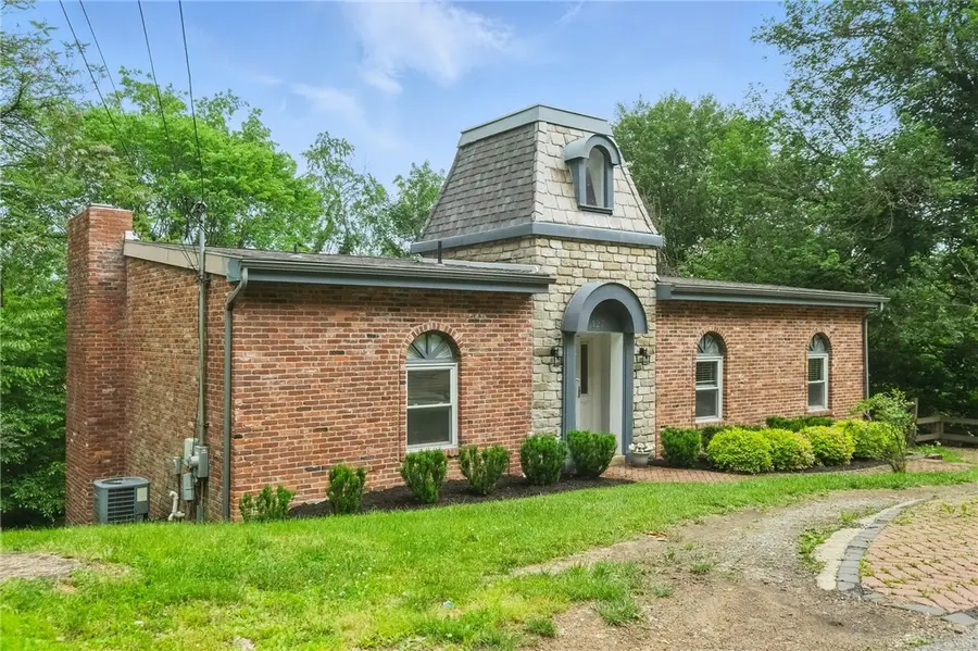 127 Fairfax Rd, Pittsburgh, PA 15221 - #2